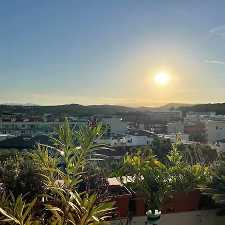 Sunset View Penthouse Unforgettable Getaway New In Lloret-de-mar