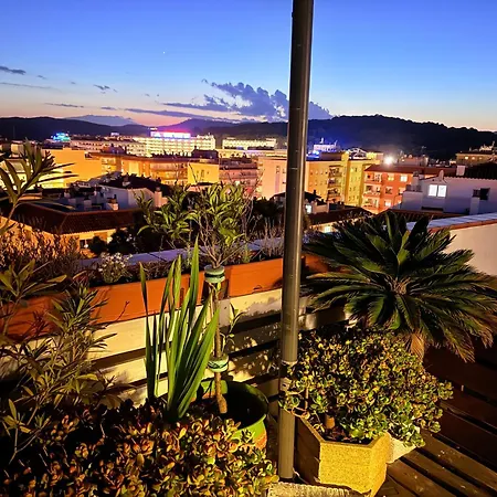 Appartement Sunset View Penthouse Unforgettable Getaway New In Lloret-de-mar *